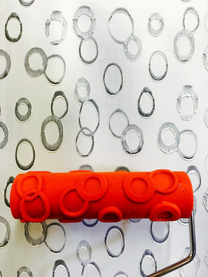 Intertwined Circles Art Roller with handle - 44 Marketplace